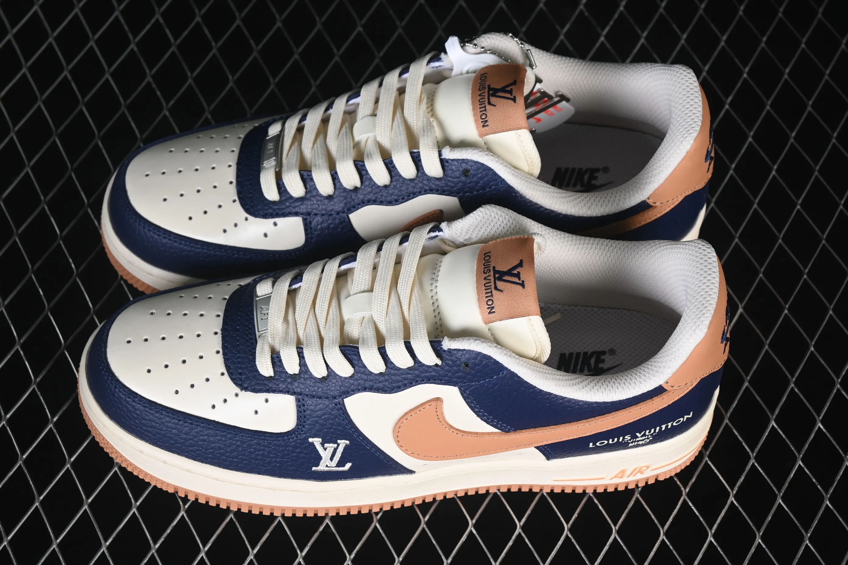 All categories Nk Air Force 1 Air Force series Nk Air Force 1 Low Air Force low-top Nike Air Force 1'07 Low LV joint dusk blue apricot brown Air Force 1 low-top casual sneakers NH0601-585